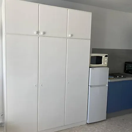Apartman Premiere Ligne Plage Studio Pour 2 Personnes N1 6 *